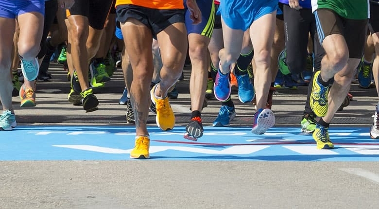 WhyMarathonSportswear marathon runners start line